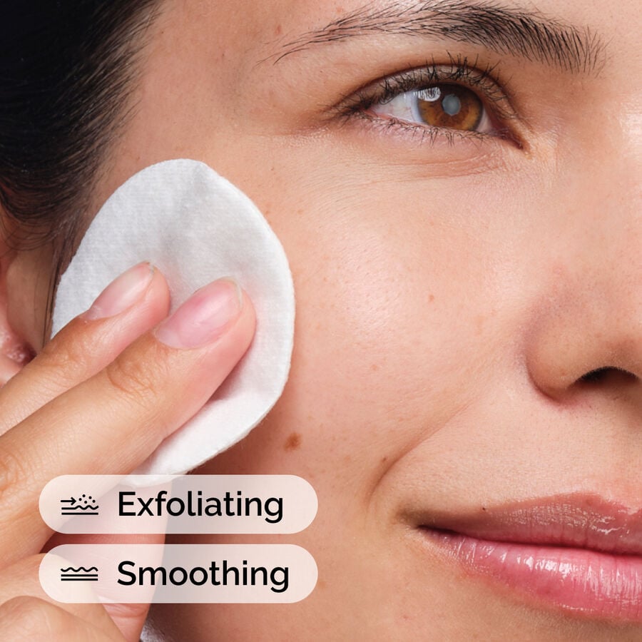 glycolic-acid-7-exfoliating-toner-f6 ord-glycolic-acid-exfoliating-toner-model-application-with-benefits.jpg