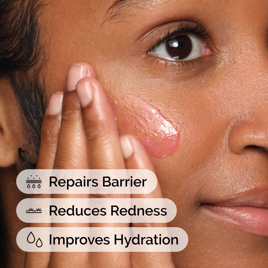 soothing-and-barrier-support-serum-set-f4 ord-soothing-barrier-support-serum-model-application-with-benefits.jpg